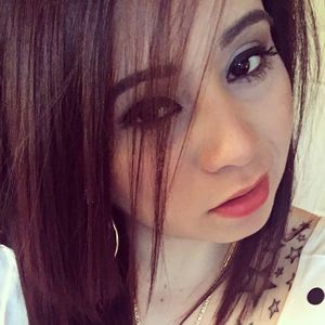 Meet your Posher, Beatriz